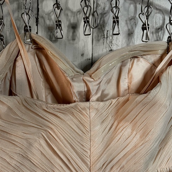 BHLDN Va Et Vien | Stunning Full Length Strapless Tulle Dress - Picture 8 of 16